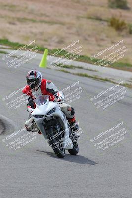 media/Mar-05-2023-TrackXperience (Sun) [[a95d40e56a]]/Group 2/session 2 turn 4/
